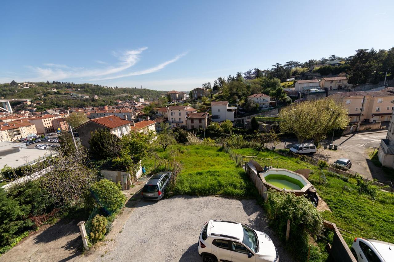 Kasa Duplex - Climatisation - Balcon - Parking Prive Rive-de-Gier Exterior foto