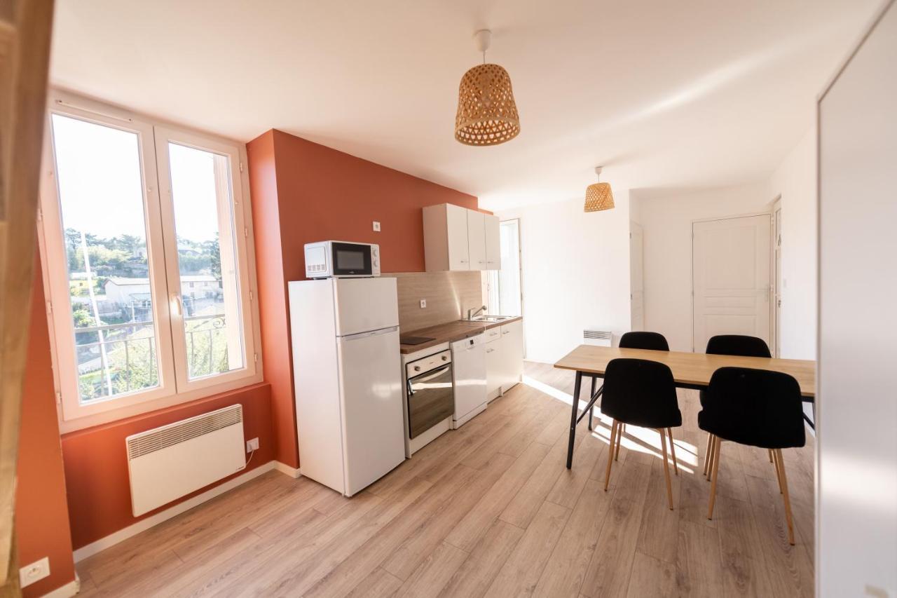 Kasa Duplex - Climatisation - Balcon - Parking Prive Rive-de-Gier Exterior foto